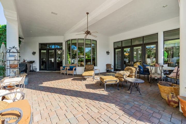 EXPANSIVE PATIO