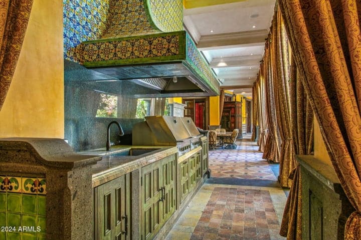 Property photo 33