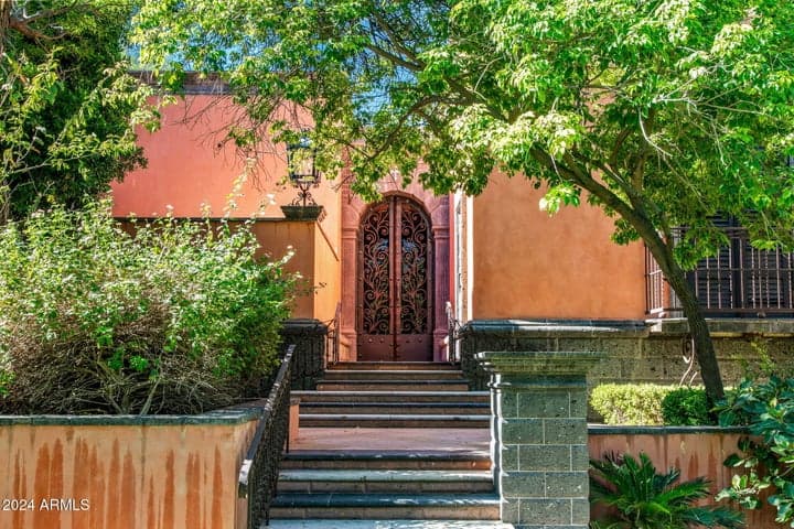 Property photo 50