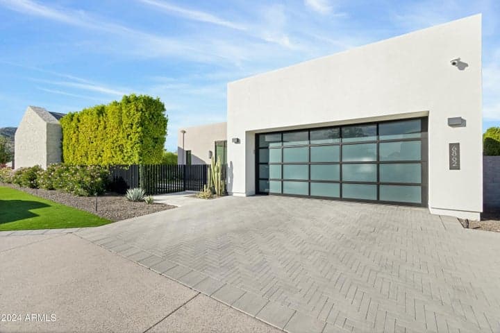 Property photo 40