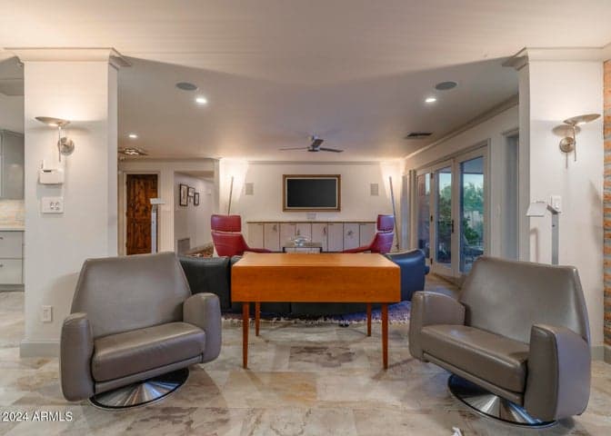Property photo 33