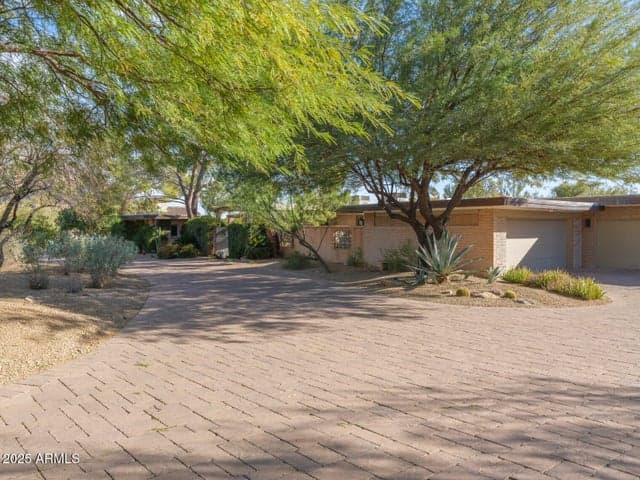 Property photo 85