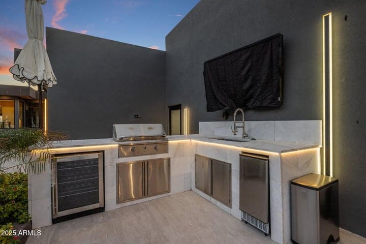 Property photo 30