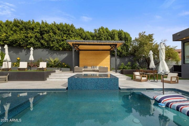 Property photo 69