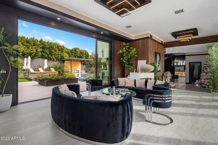 Property photo 85