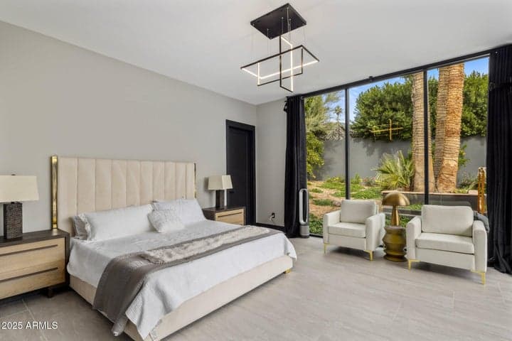 Property photo 94