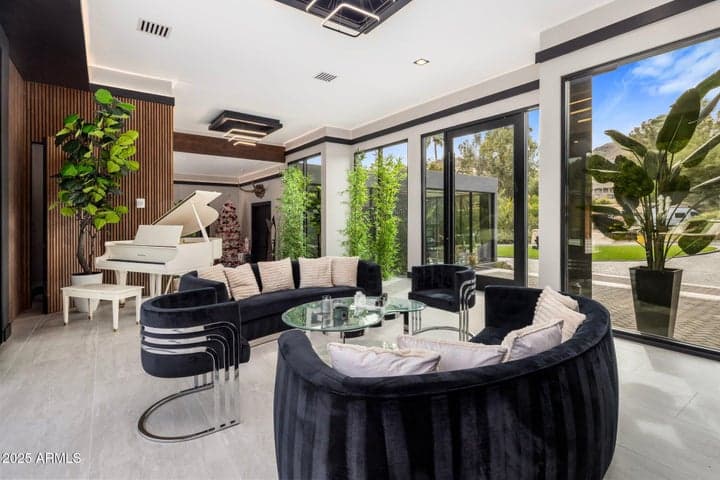 Property photo 98