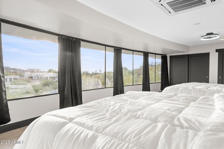 Property photo 78