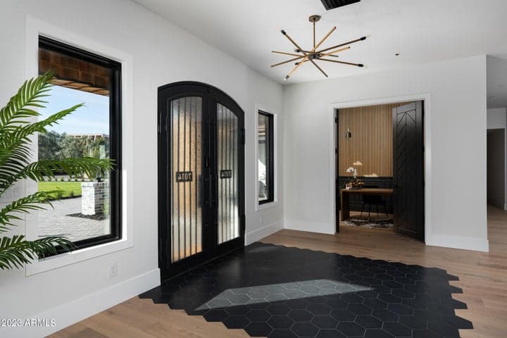 Property photo 24