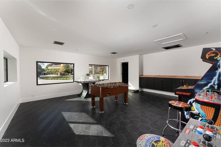 Property photo 46