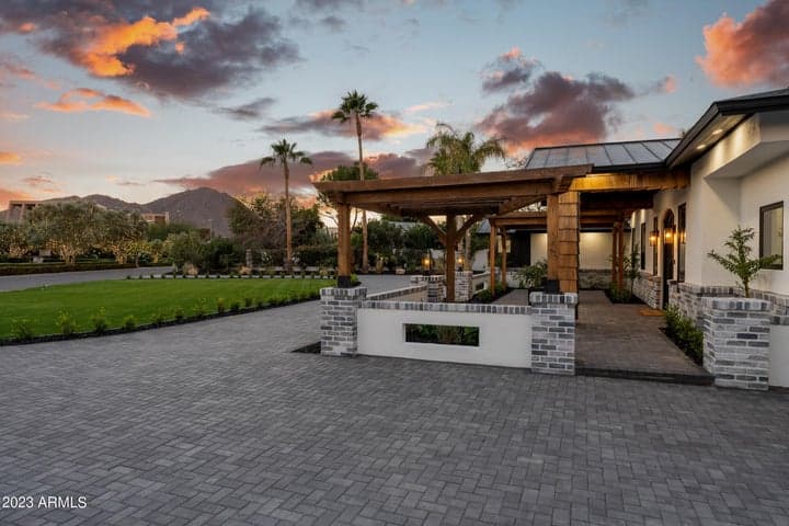 Property photo 63