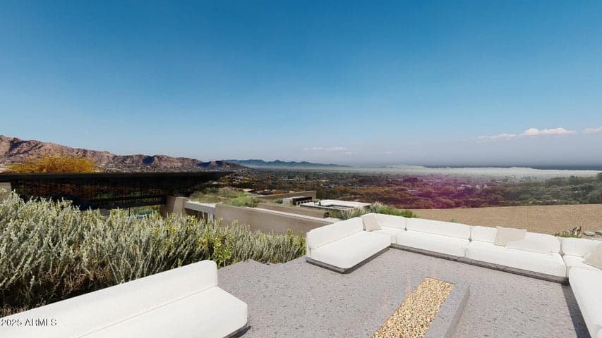 Property photo 44