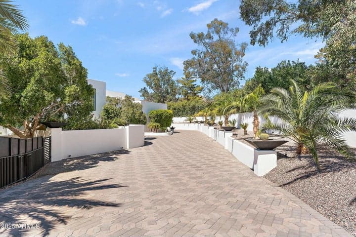 Property photo 69