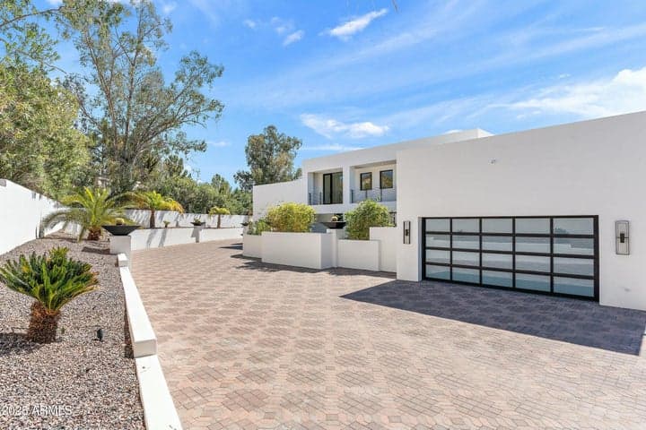 Property photo 48