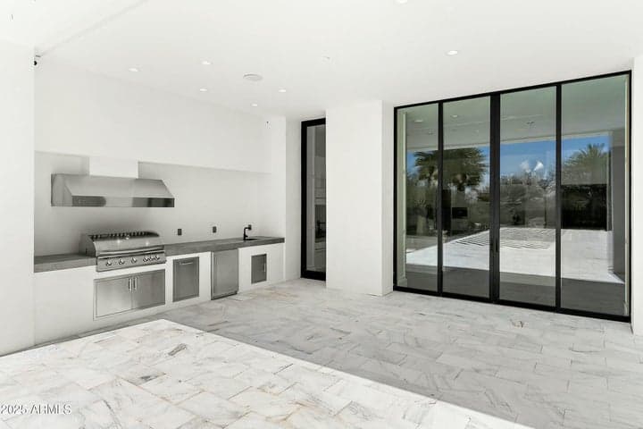 Property photo 57