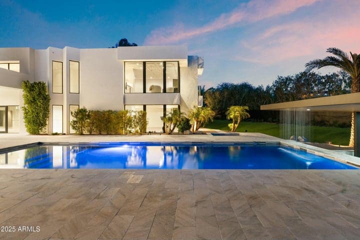 Property photo 61