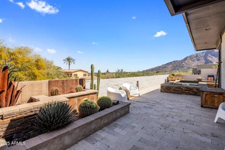 Property photo 38