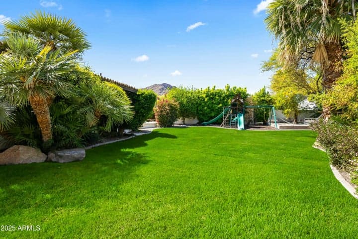 Property photo 30