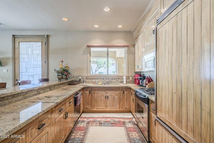Property photo 74