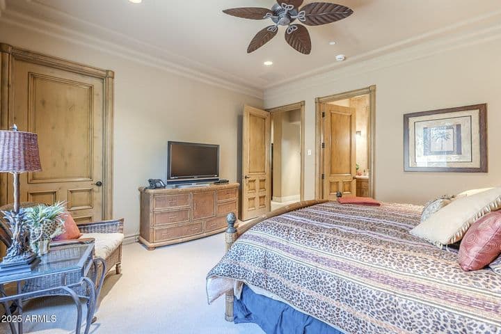 Property photo 77