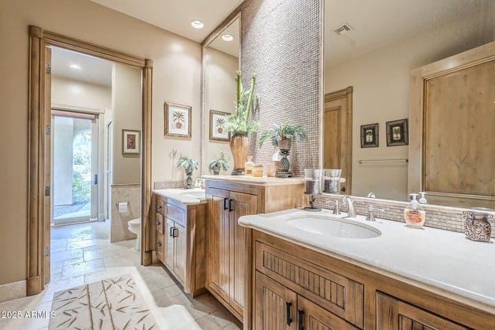 Property photo 80