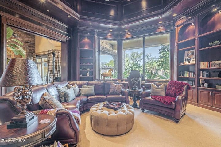 Property photo 33