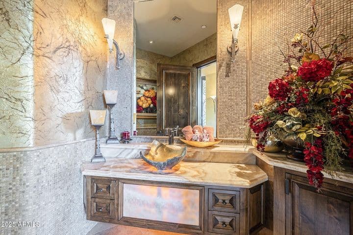 Property photo 60