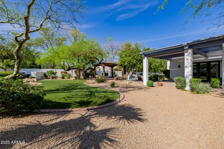 Property photo 131