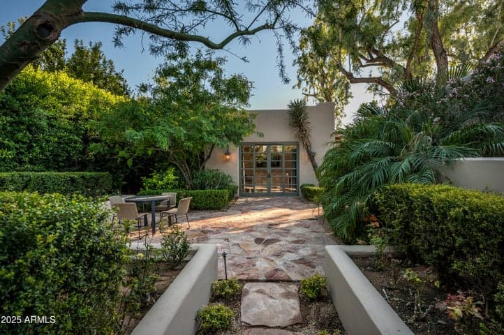 Property photo 24