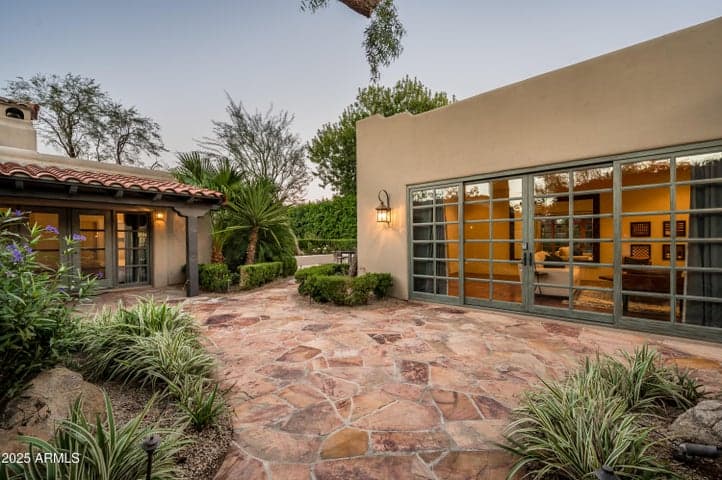 Property photo 25