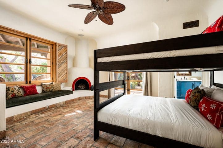 Property photo 38