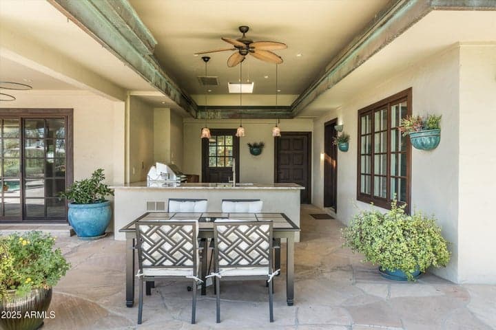 Property photo 33