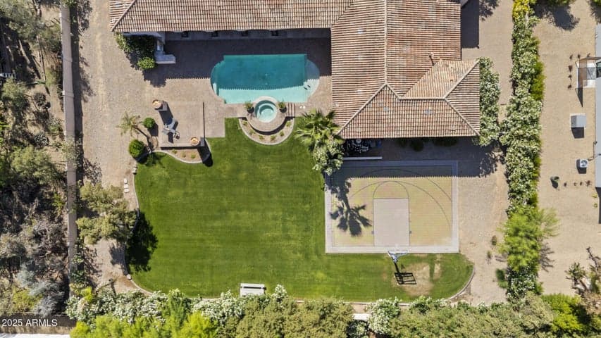 Property photo 18