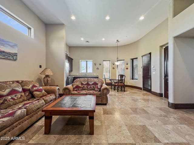 Property photo 86