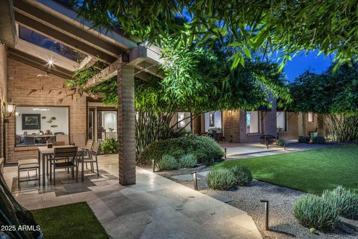 Property photo 38