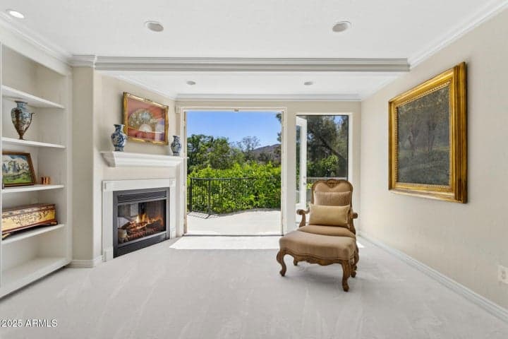 main suite sitting area