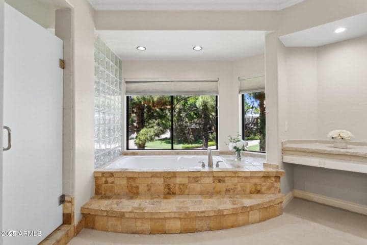 Property photo 76