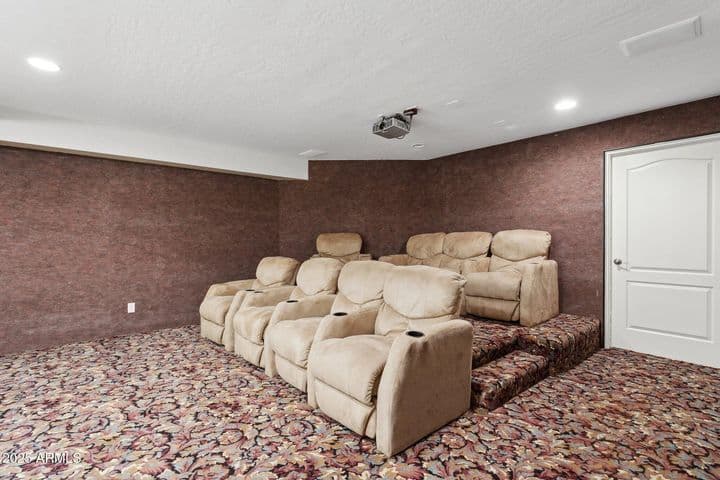 Property photo 105