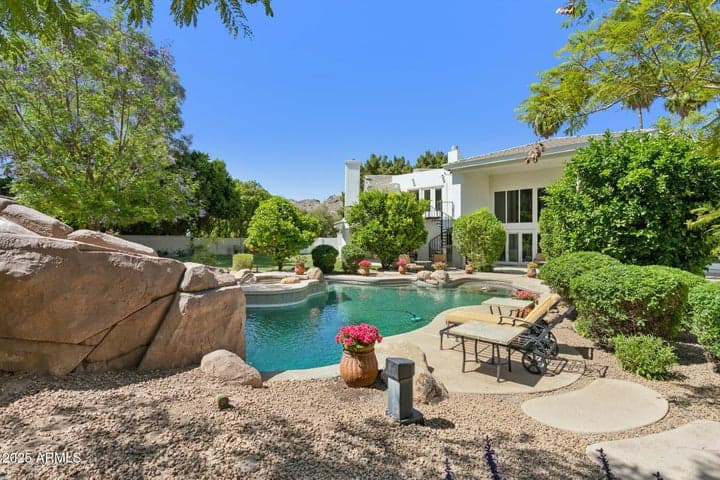 Property photo 108