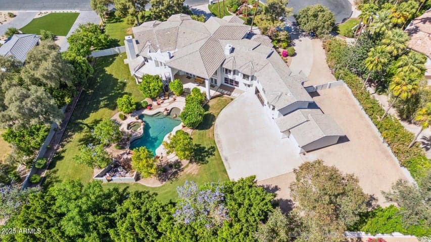 Property photo 119