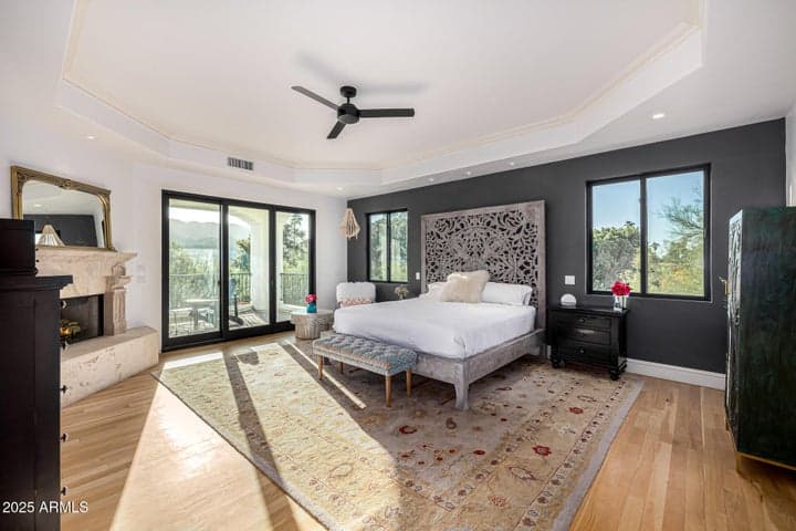 Upstairs primary suite
