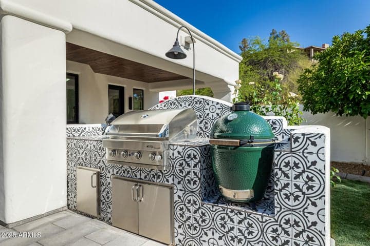 Property photo 32