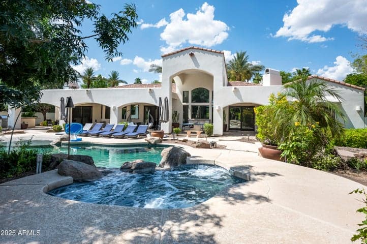 Property photo 31