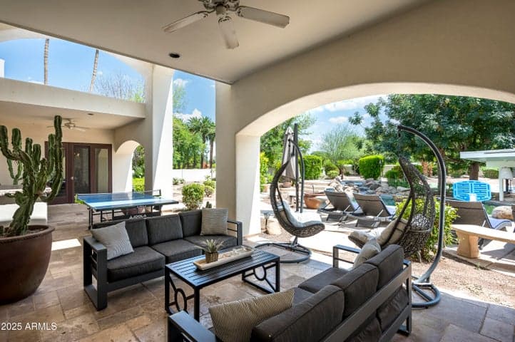 Property photo 38