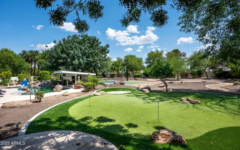 Property photo 43
