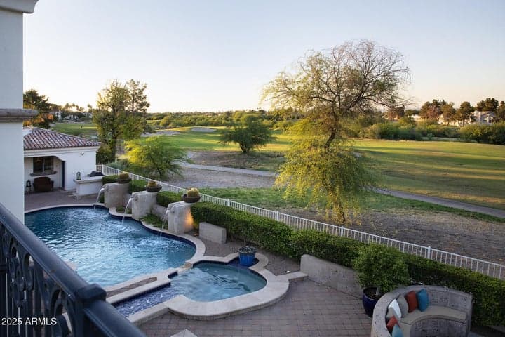 Property photo 34
