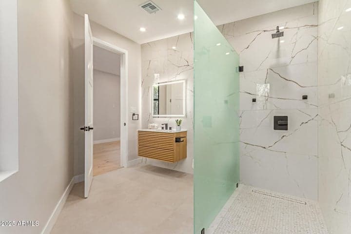 Property photo 68