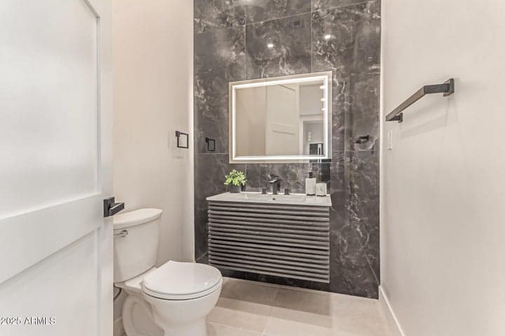 Property photo 77