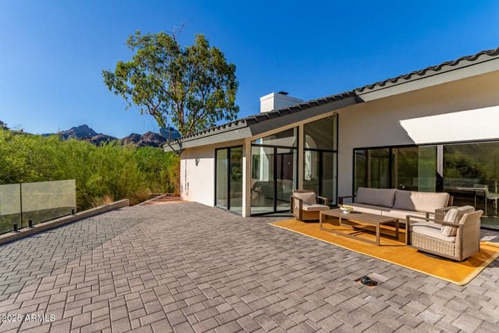 Property photo 81