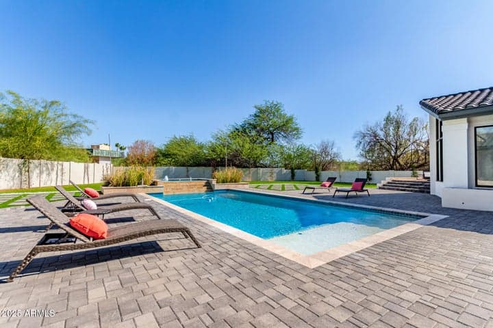 Property photo 88